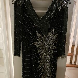 Black and Silver Sequin Embellished Gown V-neck 3/4 Sleeve